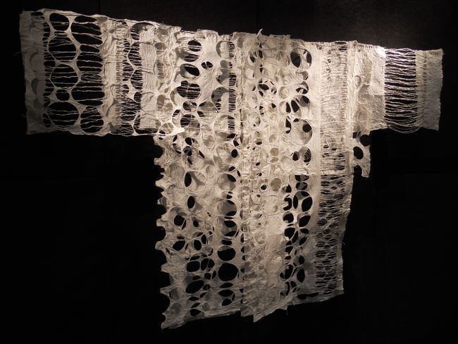 Jiyoung Chung "Air" Wearable joomchi garment. Photo courtesy of artist.