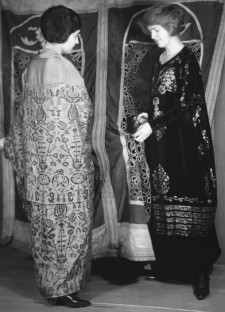 Bard 87 AMNH Dresses