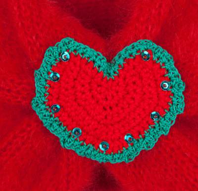 Scarlet Heart Knitted Cowl With Crochet Heart (Detail)