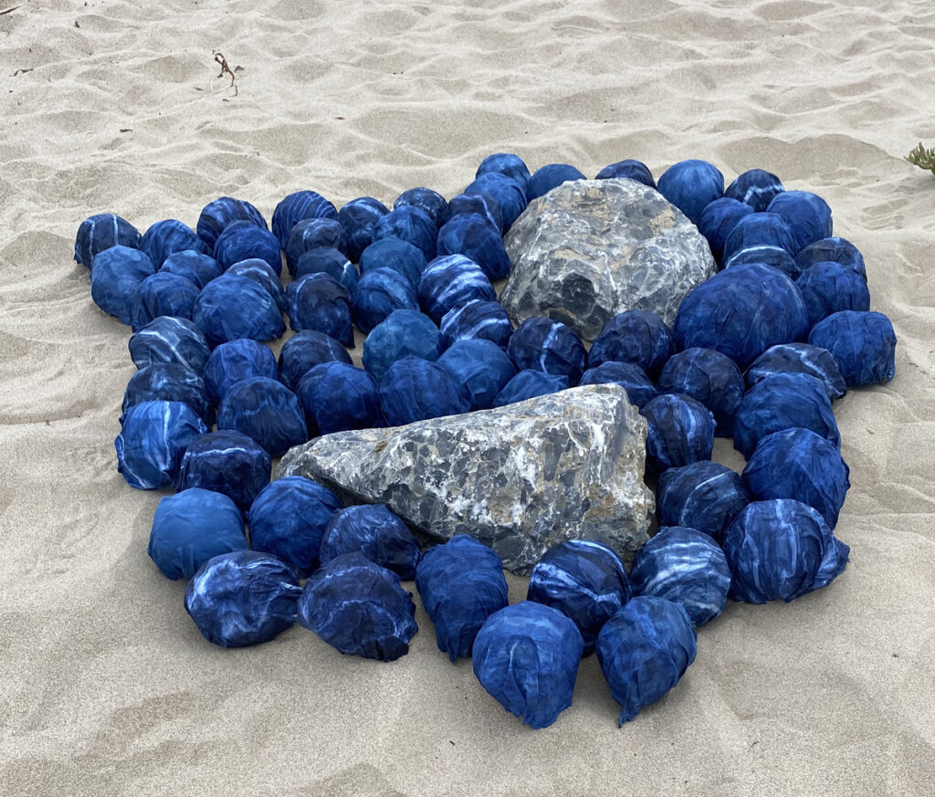 Water Bubbles With The Rocks, sm | Surface Design Association